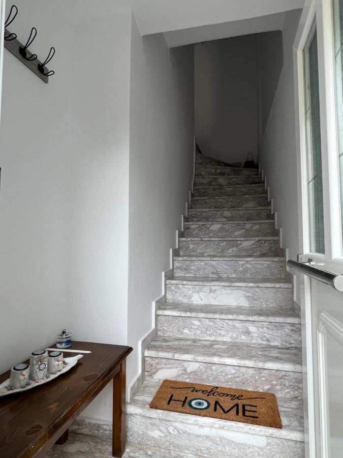 Melinda'S Cozy Apartments Plomari Екстер'єр фото